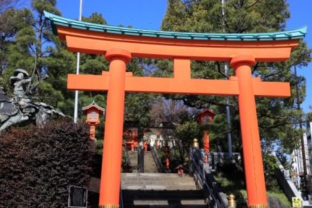 高田馬場 穴八幡宮鳥居